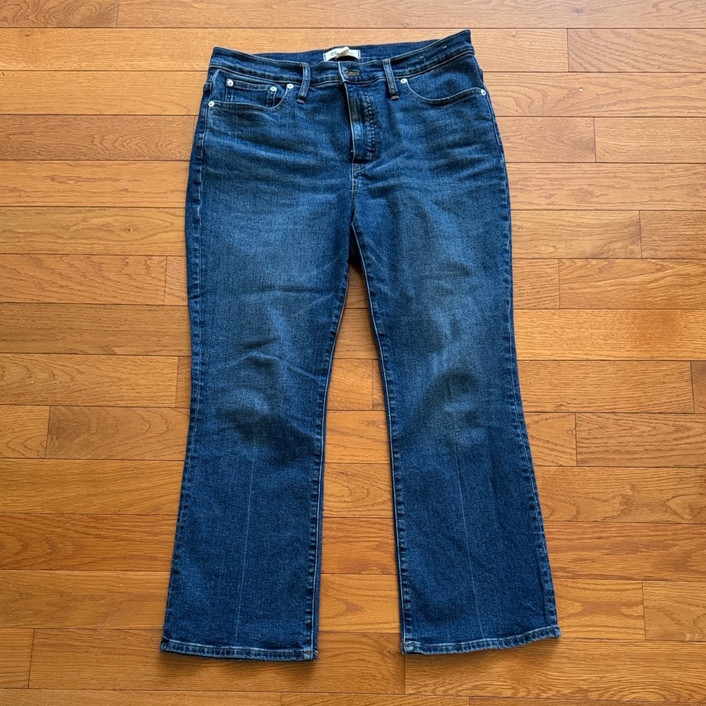 Madewell Mid Rise Kick Out Jean